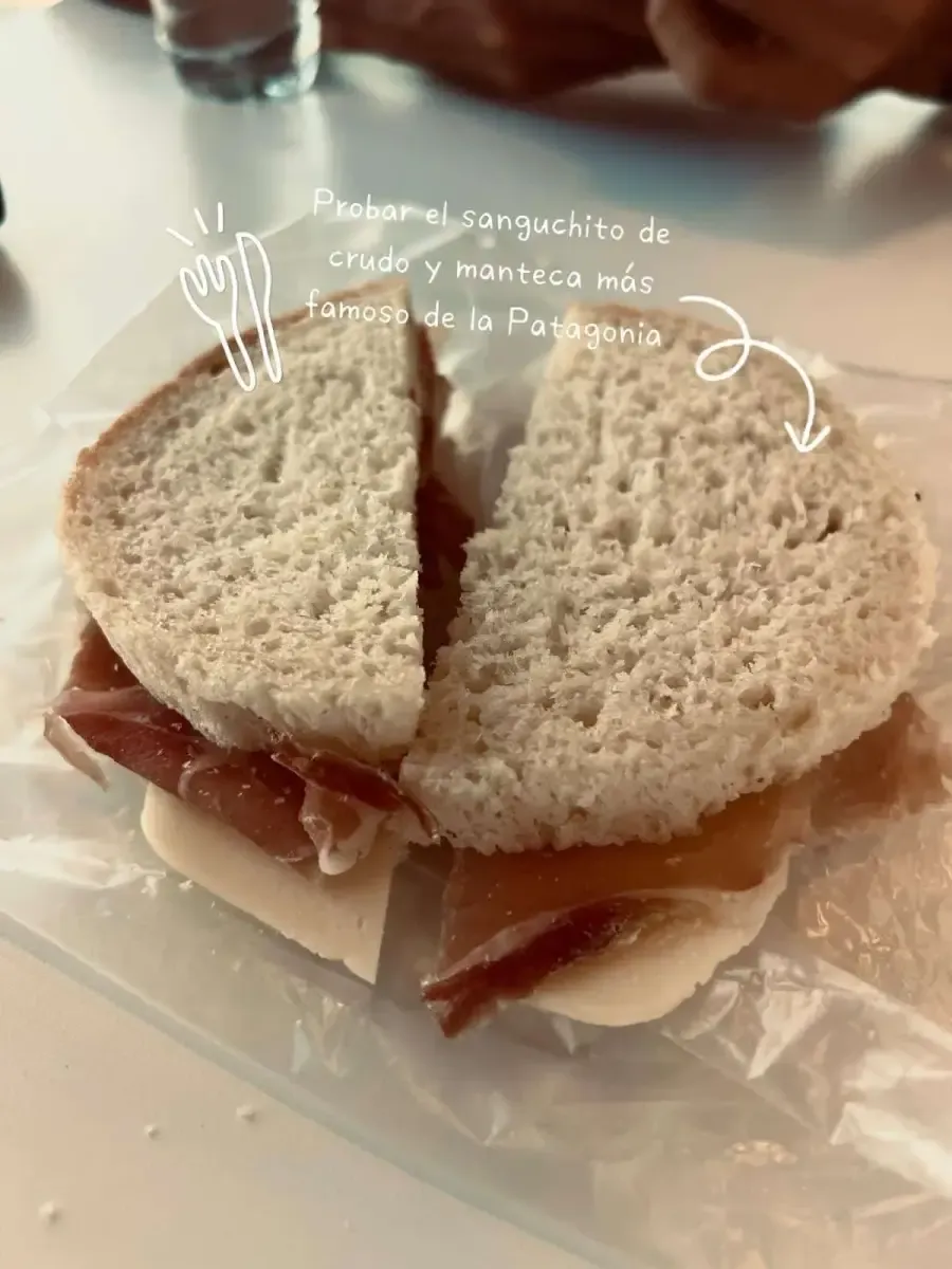 Sándwich típico de la gasolinera de Los Altares
