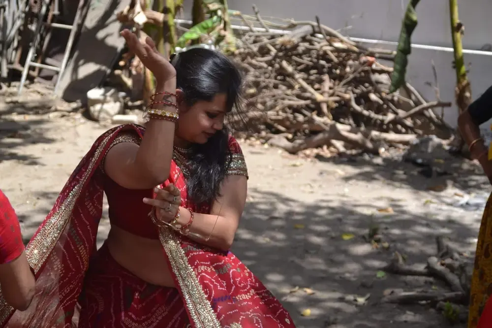 Danza tradicional en el Mewar Festival de Udaipur
