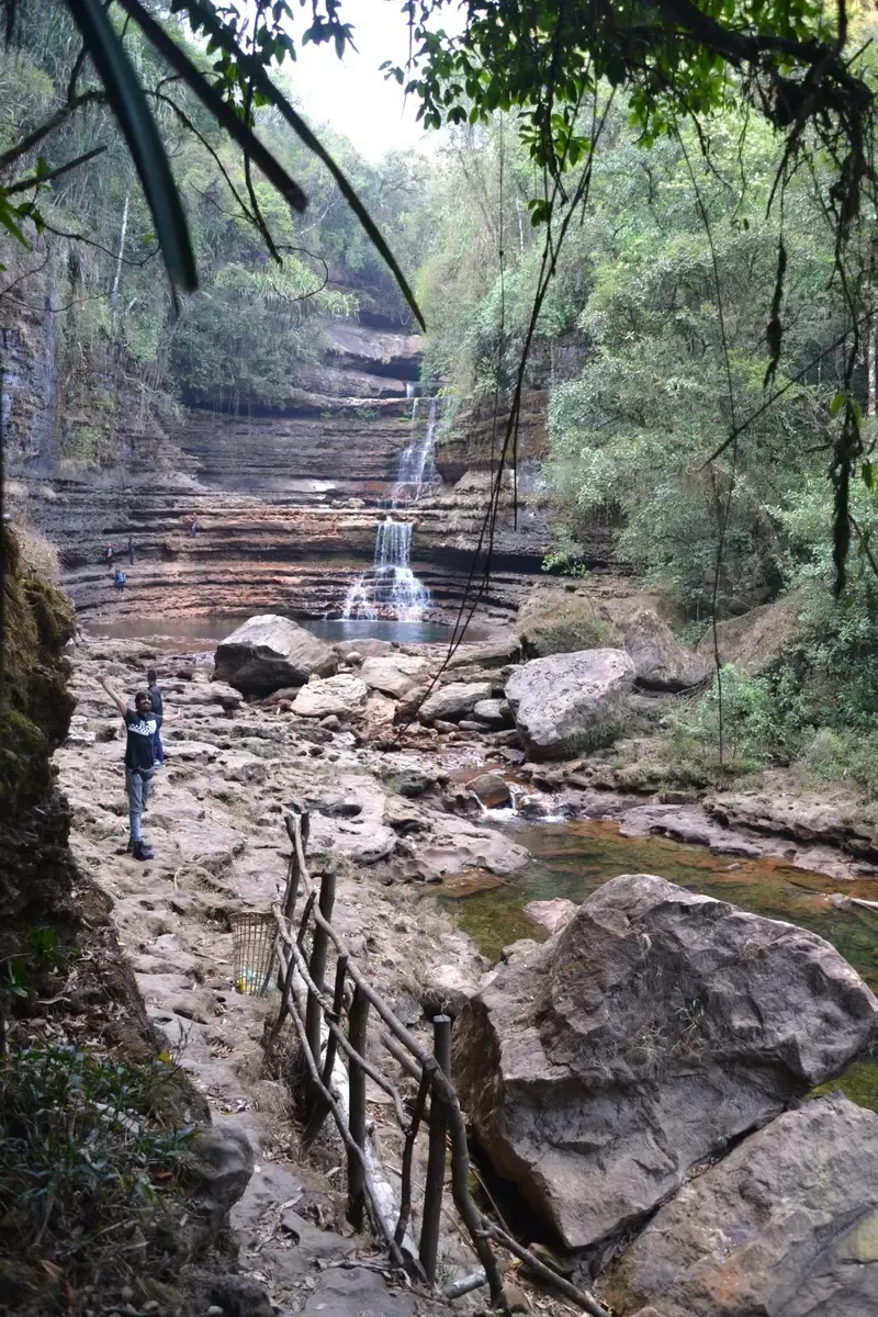 Primera vista desde la Wei Sawdong a tráves del sendero