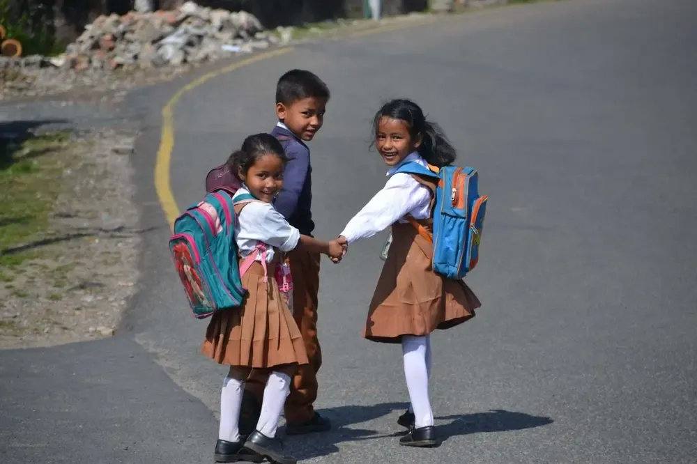 Niños de Mawlynnong