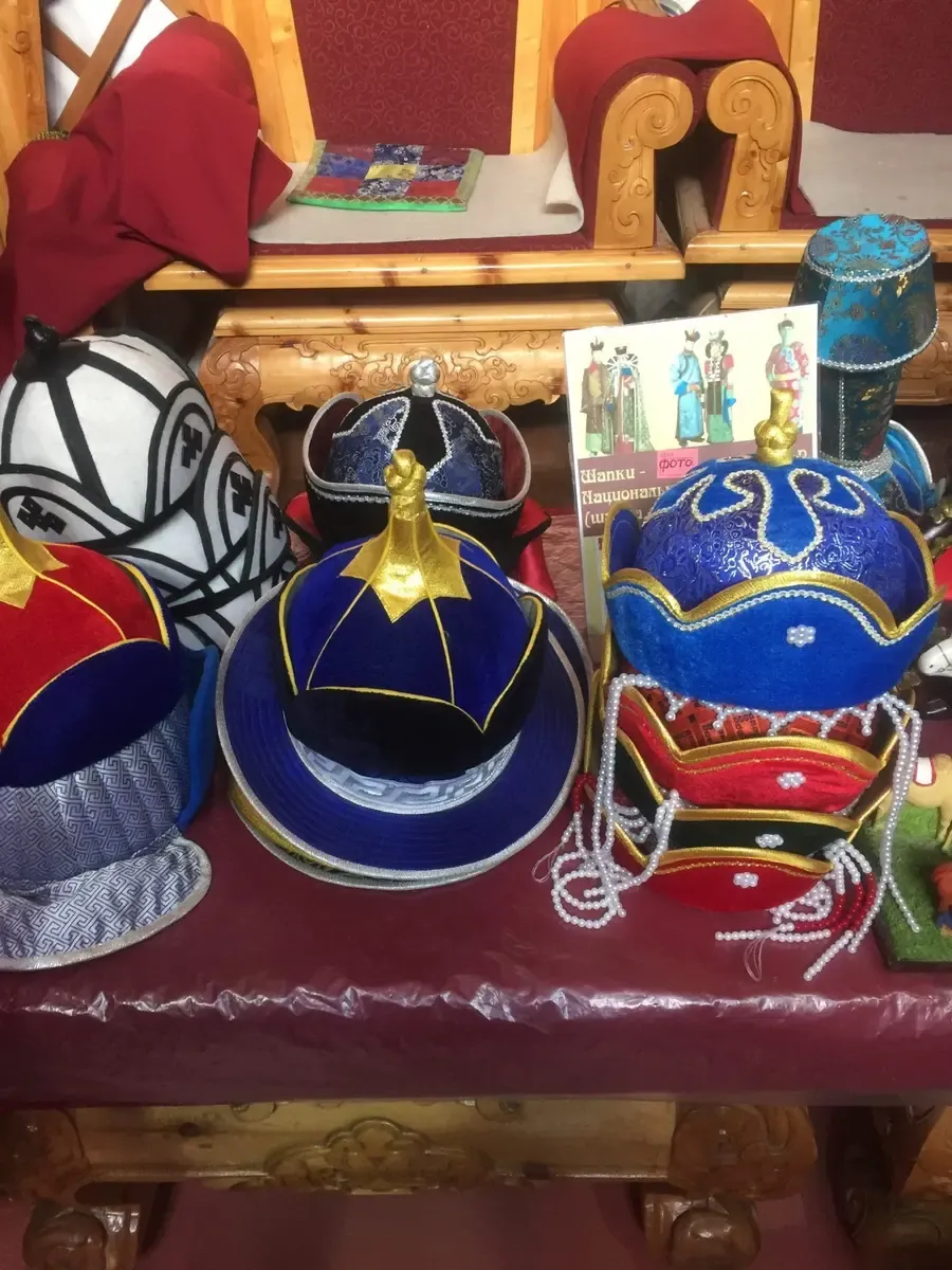 Trajes típicos buriatos