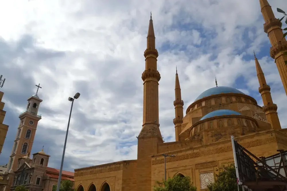 Iglesia y Mezquita conviviendo en armonía en Beirtu