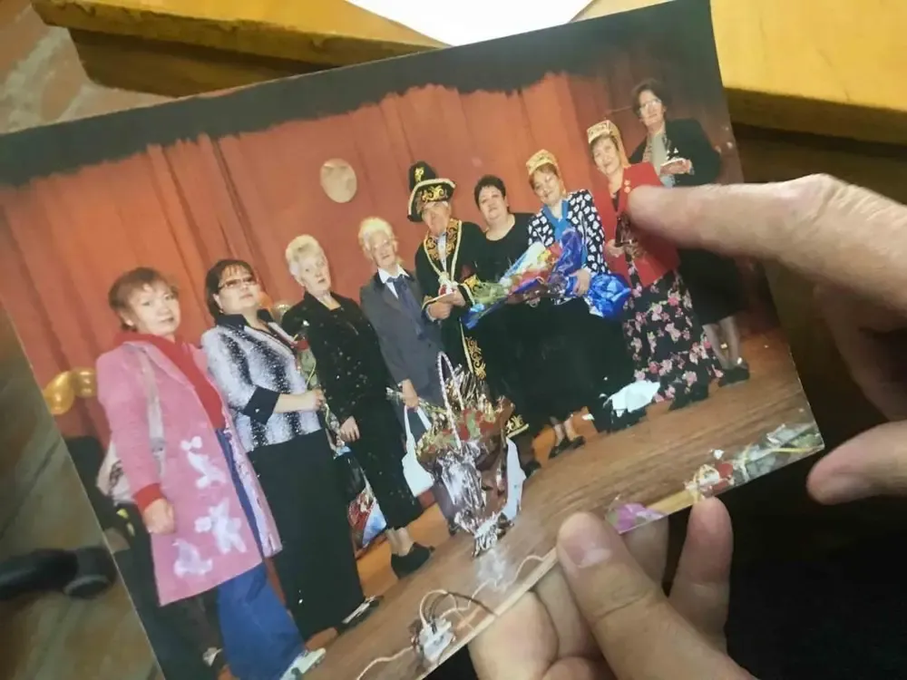 Fotografía recuerdo de un encuentro de asociaciones