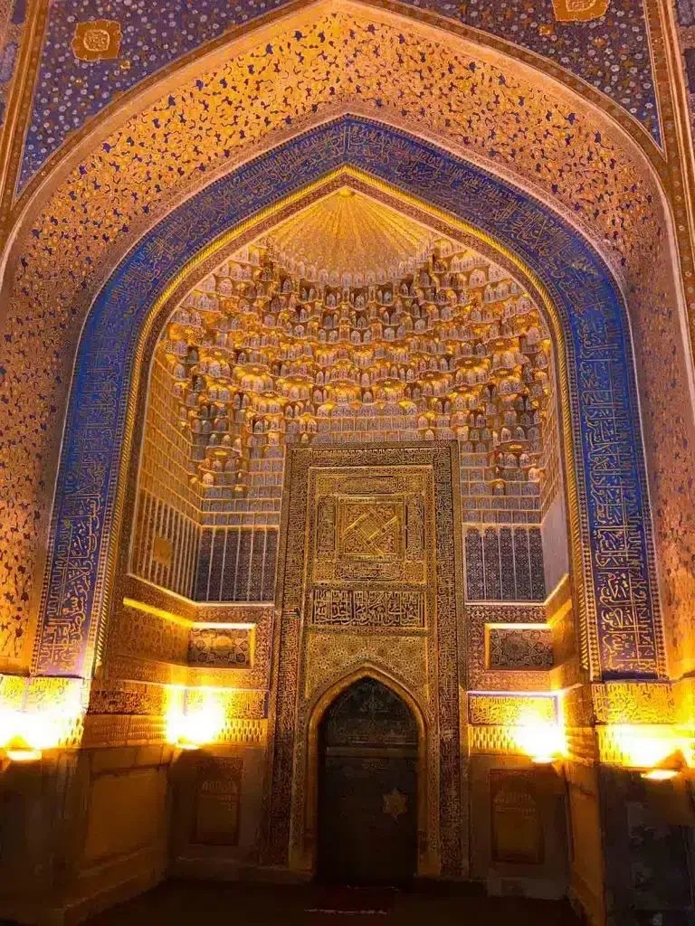 interior Madrasa Killi Kari